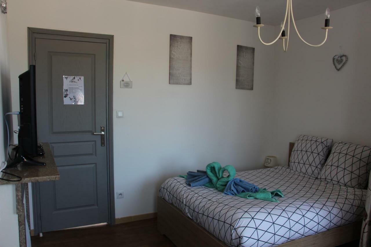 Ferme Du Pre Vert - Chambres D'Hotes B&B Nort-Leulinghem Exterior foto